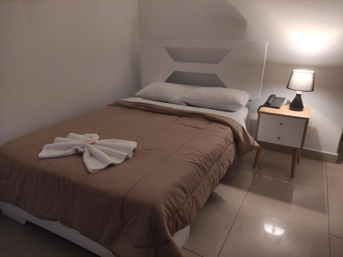 Maxy'S Inn Hotel & Suite Lima Exteriör bild